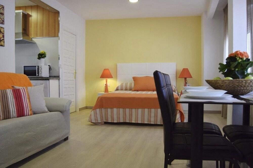 Apartamentos Cespedescinco コルドバ エクステリア 写真